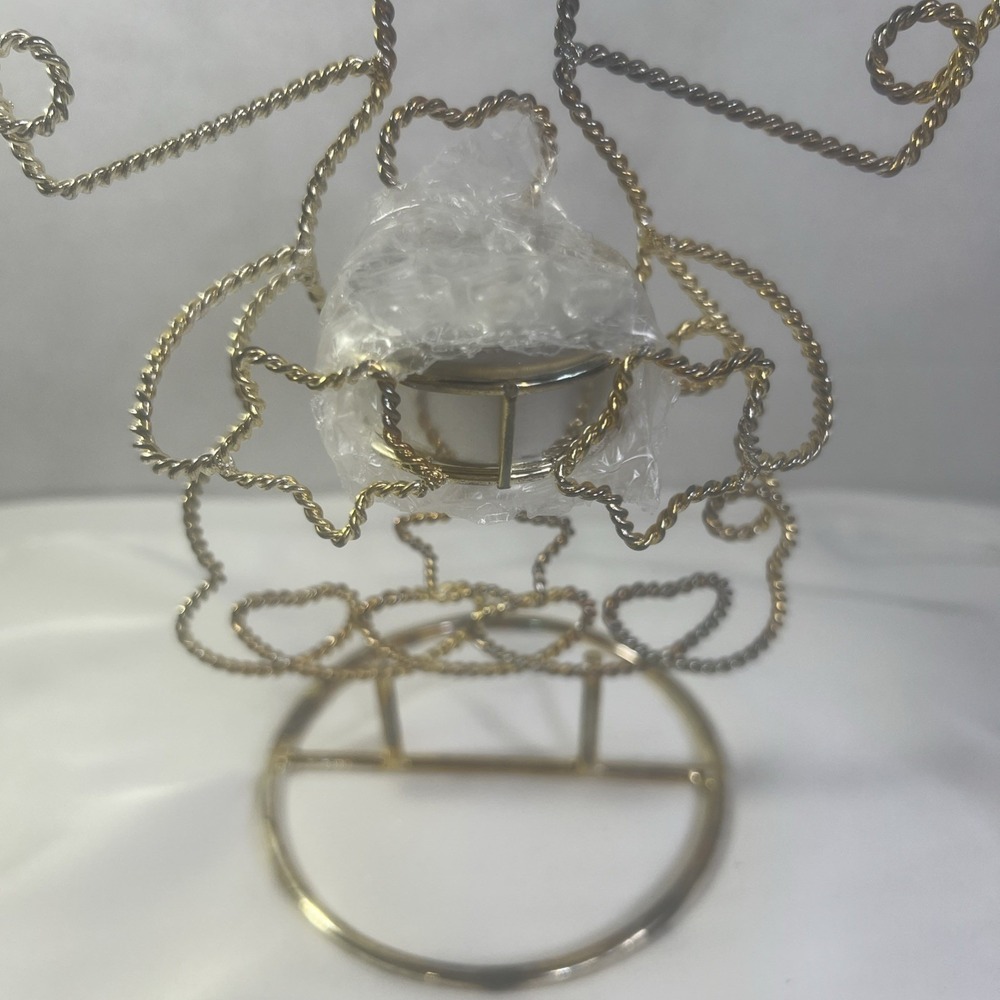 Vintage Avon Angle Candle Holder Gold Tea Light 10.5 Inches Tall Christmas - Picture 2 of 4